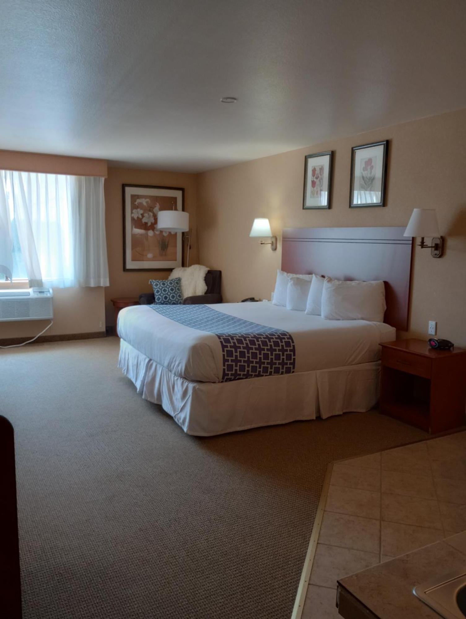 Wingate By Wyndham 3*
