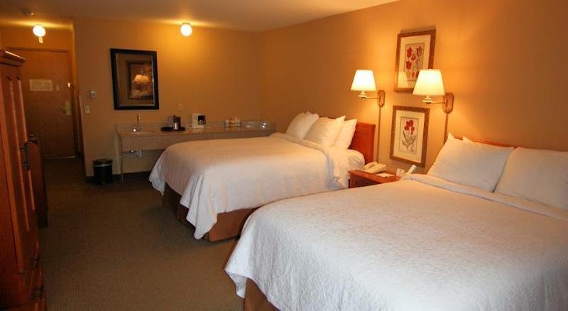 Wingate By Wyndham Hotel 3*